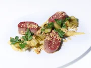 Gebratene Galloway-Zunge mit Kartoffelsalatstampf.