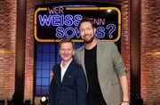 Treten bei "Wer weiß denn sowas?" als Kandidaten an: Der Schauspieler und Moderator Michael Kessler (l.) und der Autor und Comedian Bastian Bielendorfer (r.).