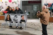 V.l.: Vanessa Cellucci (Leah Remini), Kevin Gable (Kevin James), Rutger (Bas Rutten)