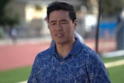 Louis Huang (Randall Park)