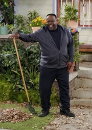 Calvin Butler (Cedric the Entertainer)
