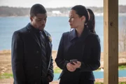 Versuchen alles, um herauszufinden, wo Oscar Alfredo ist: Joan Watson (Lucy Liu, r.) und Marcus Bell (Jon Michael Hill, l.) ...