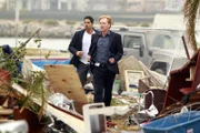 Eric Delko (Adam Rodriguez, l.); Lt. Horatio Caine (David Caruso, r.)