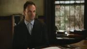 Sherlocks (Jonny Lee Miller) Vater Morland bietet an, als Berater für seinen Sohn zu fungieren. Doch können Holmes und Watson ihm wirklich trauen?