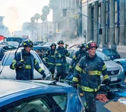 L-R: Evan 'Buck' Buckley (Oliver Stark), Howie 'Chimney' Han (Kenneth Choi), Eddie Diaz (Ryan Guzman), Henrietta 'Hen' Wilson (Aisha Hinds), Bobby Nash (Peter Krause)