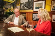 Gastgeberin Ina Müller und Peer Steinbrück.