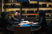 (v.l.n.r.) Special Agent Hana Gibson (Keisha Castle-Hughes); Special Agent Kristin Gaines (Alexa Davalos); Special Agent Sheryll Barnes (Roxy Sternberg)