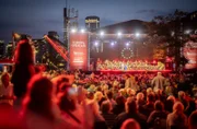 Zum Saison-Auftakt lädt das hr-Sinfonieorchester mit der Europäischen Zentralbank wieder zum "Europa Open Air"-Konzert.