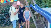 Die Geschwister Alina und Kilian haben das Konzert bei der Mitmach-Aktion "Tanz den Tapir" gewonnen.