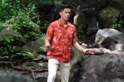 Thomas Magnum (Jay Hernandez)