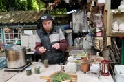 Mit gesammelten Lebensmitteln kreiert der Spitzenkoch Christian Amys neue Gerichte und beliefert sogar Restaurants mit seinen wilden Delikatessen.