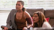 Station 19 Staffel 5 Folge 9 Kleiner Notfall: Barrett Doss als Victoria Hughes, Stefania Spampinato als Carina DeLuca