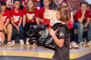 Kamerakind Lena liefert heute Aufnahmen aus dem "1, 2 oder 3"-Studio.