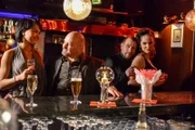 "CopStories", "Schmähstad." Der Schock nach dem Zwischenfall mit Tina sitzt tief, dennoch bleibt kaum Zeit zum Atemholen: Bei einem Kellereinbruch machen Helga und Sylvester einen schauerlichen Fund. Mathias und Flo bekommen es mit einem besonderen Fall von Hundeentführung zu tun und einige als "Tänzerinnen" eingereiste und aufgegriffene Mädchen erkennen die junge Frau wieder, die vor kurzem aus dem Auto von Berischers Schläger entkommen ist - Iveta. Und noch eine Überraschung gibt es - die Kripo bekommt mit Valentin "Itchy" Junuzovic einen neuen Kollegen.