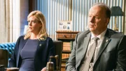 Abigail Baker (Abigail Hawk, l.) ; Lt. Gormley (Robert Clohessy, r.)