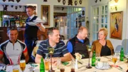 Harry Prünster im Gasthof Perslàk in Südböhmen.