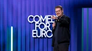 Maxi Gstettenbauer im Studio bei "Comedy for Europe"
