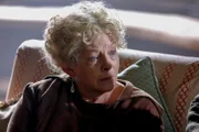 Maude Abernethie (Anna Calder-Marshall).