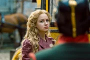 Nach der Absetzung von Napoleon III. muss die ehemalige Zofe Walli (Pauline Werner) den französischen Hof verlassen und kehrt nach Wien zurück.