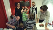 Die drei Söhne von Michael und Dagmar freuen sich über ihre neuen Zimmer.