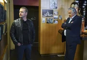 Machen sich auf die Suche nach Arkady Kolchecks' (Vyto Ruginis, r.) Tochter: Callen (Chris O'Donnell, l.) und seine Kollegen ...