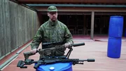 Sami Pesonen ist Übungsleiter für Finnlands Reservisten-Armee. Seine Waffen nimmt er mit nachhause, um sie im Verteidigungsfall schnell griffbereit zu haben