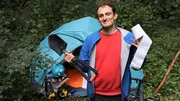 Julian findet heraus, wie man umweltfreundlich aufs Klo geht.
