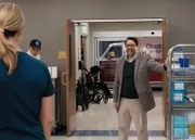 Er ist regelmäßiger Patient im Chastain Park Memorial Hospital: York Evans (Steve Rosen) ...