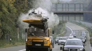 Bei einer wüsten Verfolgungsjagd kommt es zum einem Massencrash auf der Autobahn...