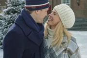 Máxima Staffel 1 Folge 6 Martijn Lakemeier als Willem-Alexander, Delfina Chaves als Máxima