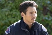 Station 19 Staffel 5 Folge 11 Jay Hayden als Travis Montgomery