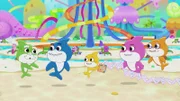v.li.: Grandpa Shark, Daddy Shark, Baby Shark, Mommy Shark, Grandma Shark