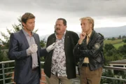 Der knifflige Fall gibt den Cops Hansen (Igor Jeftic, l.), Hofer (Joseph Hannesschläger, m.) und Mohr (Max Müller) Rätsel auf.