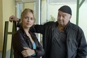 Wer hat Boris Kastel ermorder? Otto Garber (Florian Martens) ermittelt mit seiner neuen Kollegin Linett Wachow (Stefanie Stappenbeck).