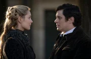 Alice de Jeansin (Camille Lou, l.) und Jean Rivière (Aurélien Wiik).