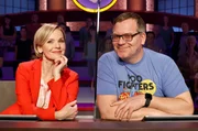 ARD WER WEISS DENN SOWAS? FOLGE 754, "Katerina Jacob und Andrea Kathrin Loewig", am Freitag um 18:00 Uhr im ERSTEN. Rateteam-Kapitän Elton (r.) und die Schauspielerin Andrea Kathrin Loewig (l.) bilden ein Ratetam.