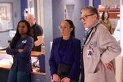 l-r: Maggie Lockwood (Marlyne Barrett), Sharon Goodwin (S. Epatha Merkerson), Daniel Charles (Oliver Platt)