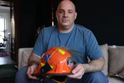 Frank Puma, Rettungssanitäter des FDNY, war am Fuße der Türme stationiert, als das erste Flugzeug einschlug. (National Geographic/Daniel Bogado)
