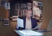 Michael Arntfield, ein kanadischer Kriminologe und ehemaliger Polizist, wendet moderne Techniken zur Aufklärung von Cold Cases an.