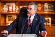 Frank Reagan (Tom Selleck)