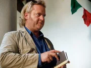 Gregor Seberg (Helmuth Nowak).