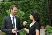 Leonard (Christian Feist, l.); Pauline (Liza Tzschirner, r.)