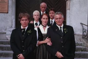 (v.li.): Sascha Wussow (Georg), Rupert Apfl-Nussbaumer (Franzl Hofer), Heinz Trixner (Vinzenz Strobel), Nicole R. Beutler (Fanny), Ulrich Reinthaller (Jacob Kestner), Klaus Wildbolz (Wenzel Hofer).