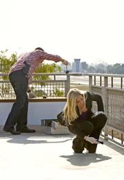 Adam Rodriguez (Eric Delko), Emily Procter (Calleigh Duquesne).