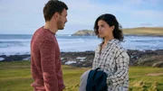Mary (Maxine Kazis) fühlt sich von Paul (Tobias van Dieken) angezogen.