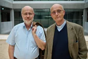 Künstliche Intelligenz verändert unsere Welt und stellt Grundfragen an unser Menschenbild. Harald Lesch (l.) und Thomas Schwartz (r.) diskutieren die Chancen und Risiken einer KI-geprägten Zukunft. Künstliche Intelligenz verändert unsere Welt und stellt Grundfragen an unser Menschenbild. Harald Lesch (l.) und Thomas Schwartz (r.) diskutieren die Chancen und Risiken einer KI-geprägten Zukunft.