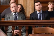 Odafin Tutuola (l. Ice-T) und Joe Velasco (r. Octavio Pisano)    +++