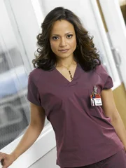 (6. Staffel) - Liebt ihren Job: Krankenschwester Carla Espinosa (Judy Reyes) ...