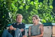 Ardal O’Hanlon (Det. Insp. Jack Mooney), Grace Stone (Siobhan Mooney).