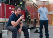 Chicago Fire Einsatz in Chicago - Pilot Staffel 1, Episode 1 Freundschaft mit Problemen : Jesse Spencer als Matthew Casey, Taylor Kinney als Kelly Severide